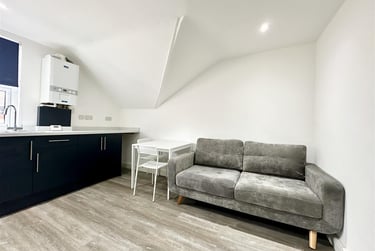 2 bed flat, Park Road, Lenton, Nottingham, NG71JG - Image 7